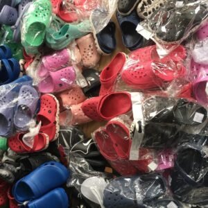 Crocs Pallet – 150 Pairs, 10 Boxes